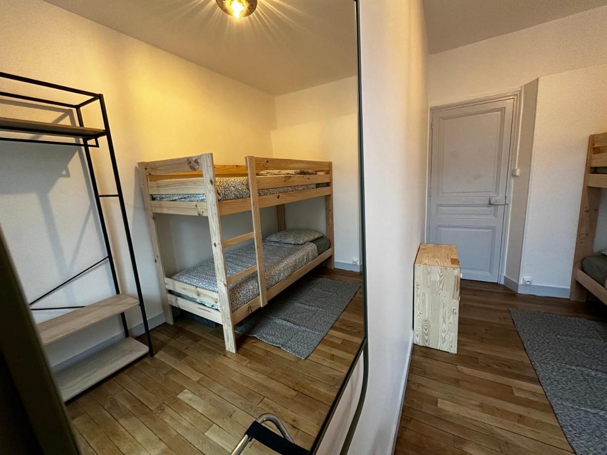 Belle Maison De Ville Au Coeur Du Village De Montagne Вик-сюр-Сер Экстерьер фото